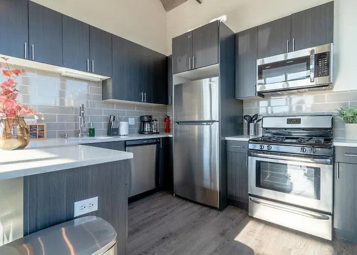 Mccormick Place Stylish Corner With Optional Parking And Gym Access Sleep 6 In South Loop Appartamento