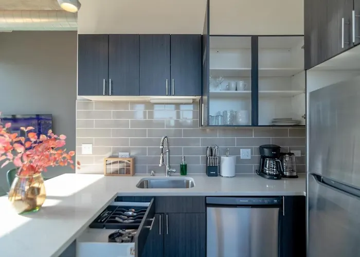 Appartamento Mccormick Place Stylish Corner With Optional Parking And Gym Access Sleep 6 In South Loop